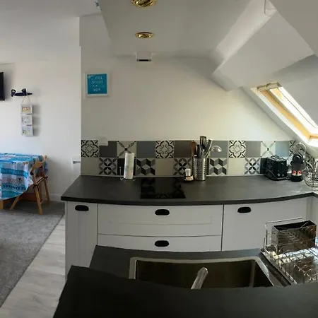Le Cocooning T2 Renove Et 5Min A Pied De La Mer Au Coeur De Trouville Exterior photo