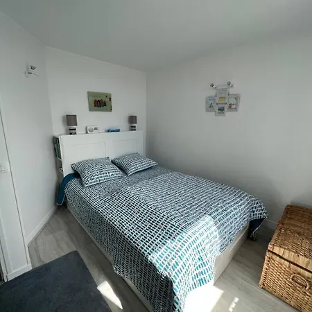 Le Cocooning T2 Renove Et 5Min A Pied De La Mer Au Coeur De Trouville Exterior photo